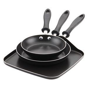 Set x 3 Pzs. Sartenes 18cm + 22cm y plancha 28cm. Aluminio Antiadherente. Reliance. Negro Black. Farberware